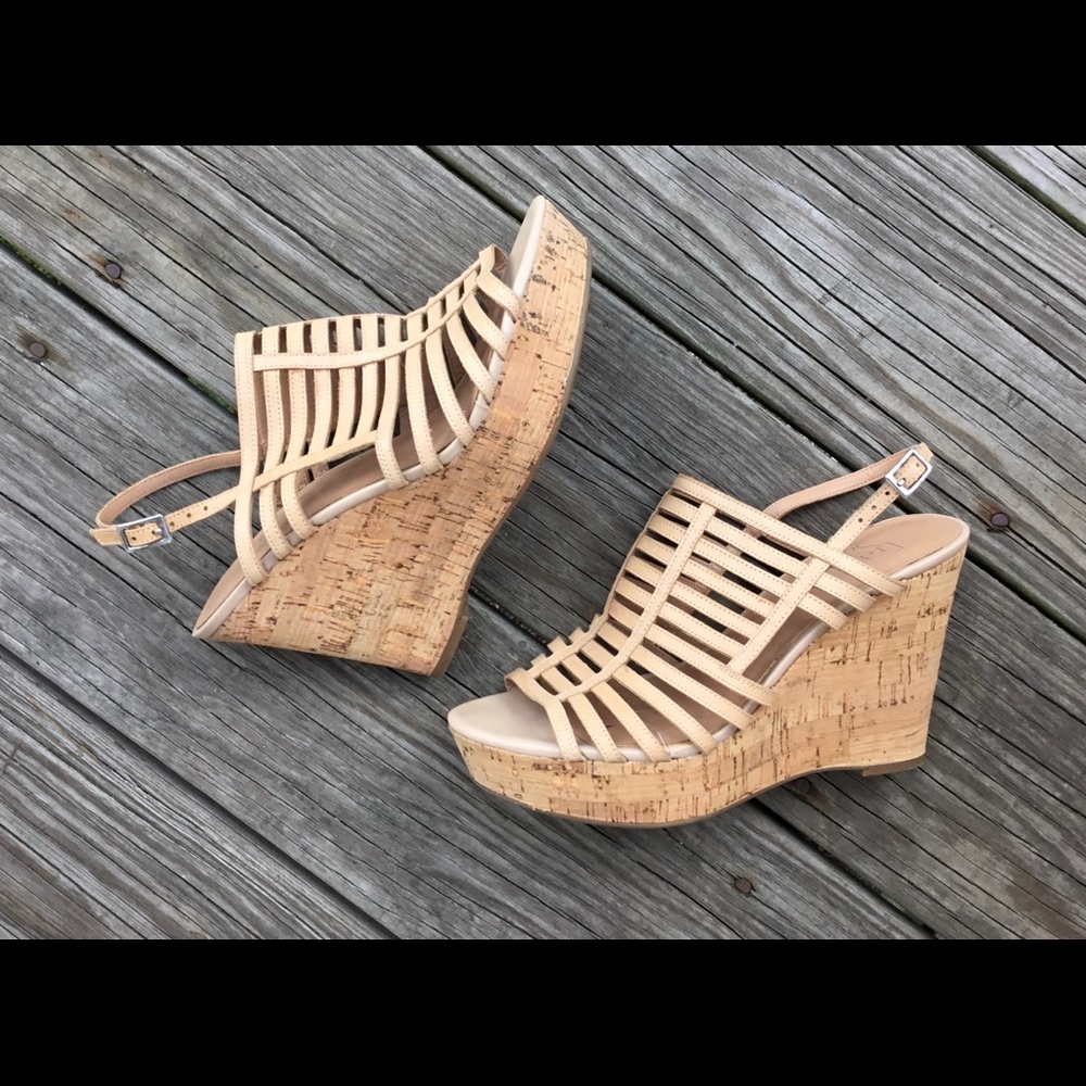 MODERN wedge sandals